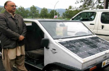 Pakistan-solar-car1