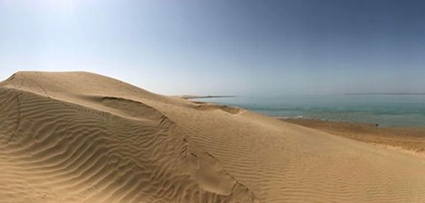 damb beach balochistan
