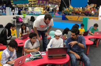 kids learning coding
