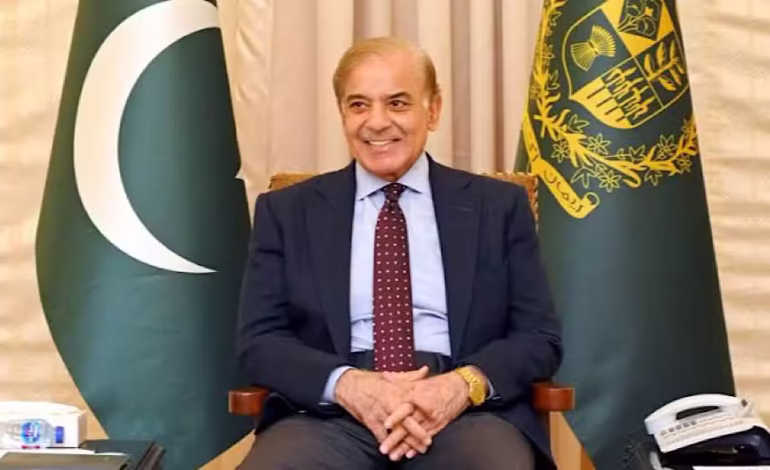 PM Sets Up Three Committees to Boost Cashless Economy Initiatives